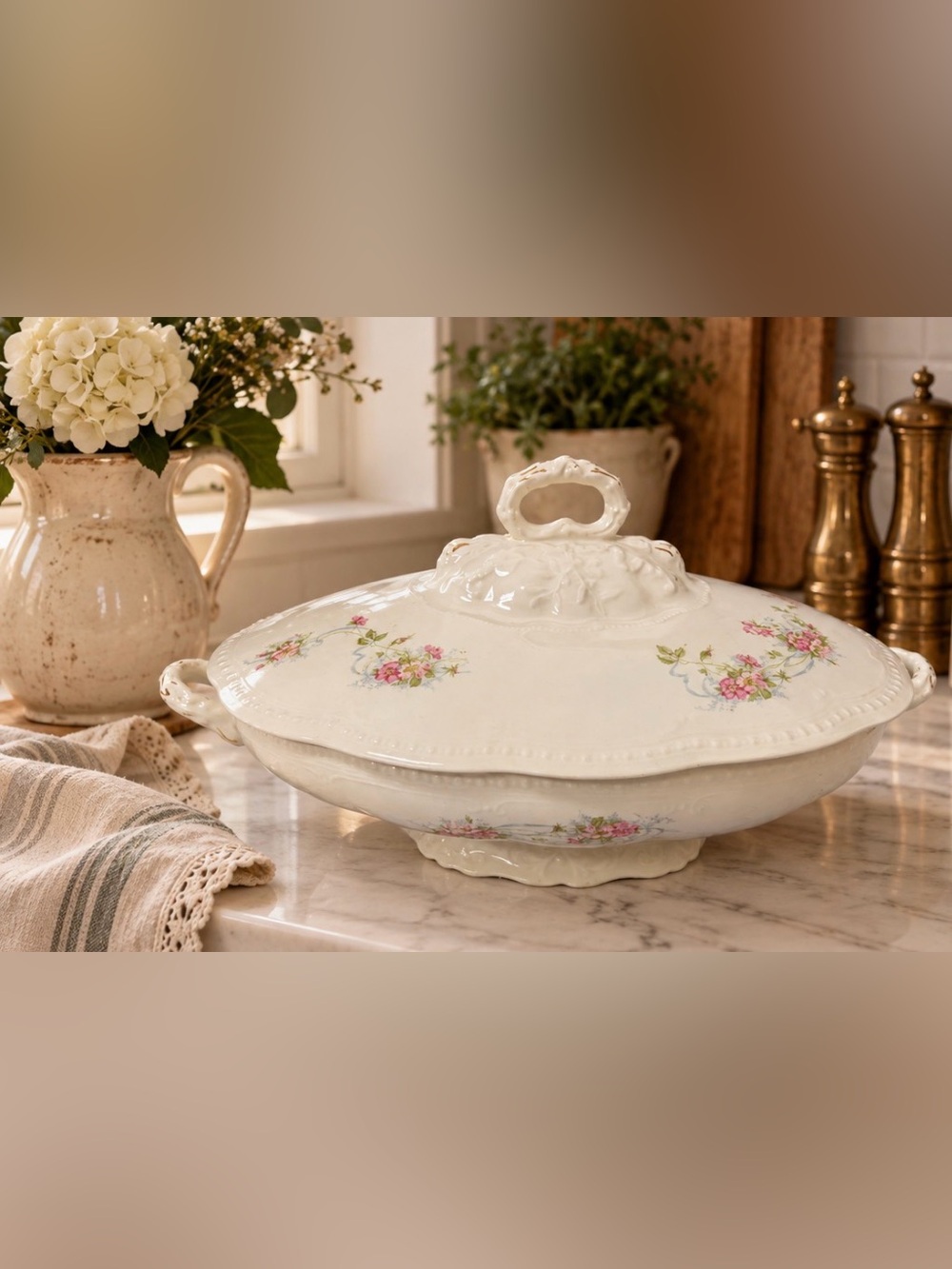 Elegant Floral Covered tureen